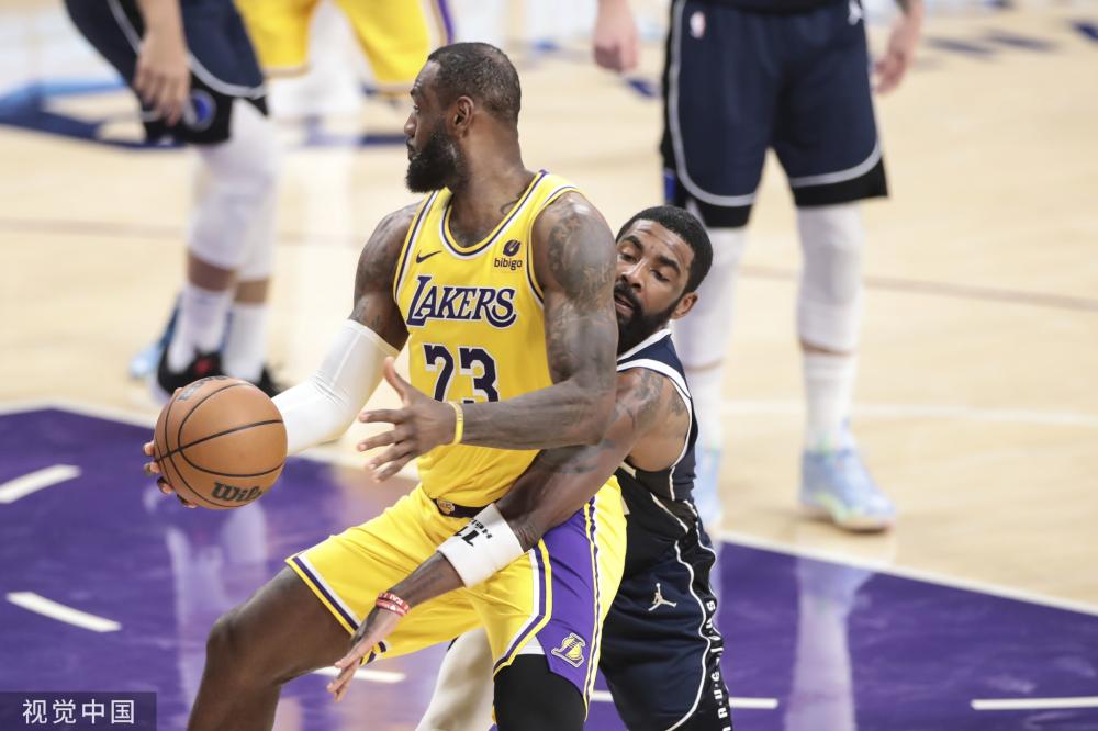 了其非凡的 了其非凡的